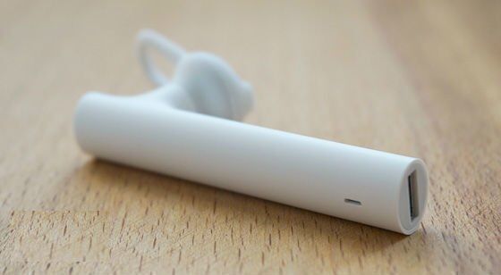 Разъем microUSB на гарнитуре Xiaomi Mi Bluetooth Разъем microUSB на гарнитуре Xiaomi Mi Bluetooth