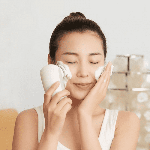 Щетка для чистки лица в комплекте массажера Xiaomi HiPee Multi-function Head Massager TB-1718 
