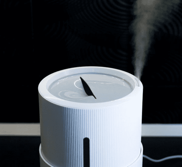 Работающий увлажнитель воздуха Deerma Air Humidifier